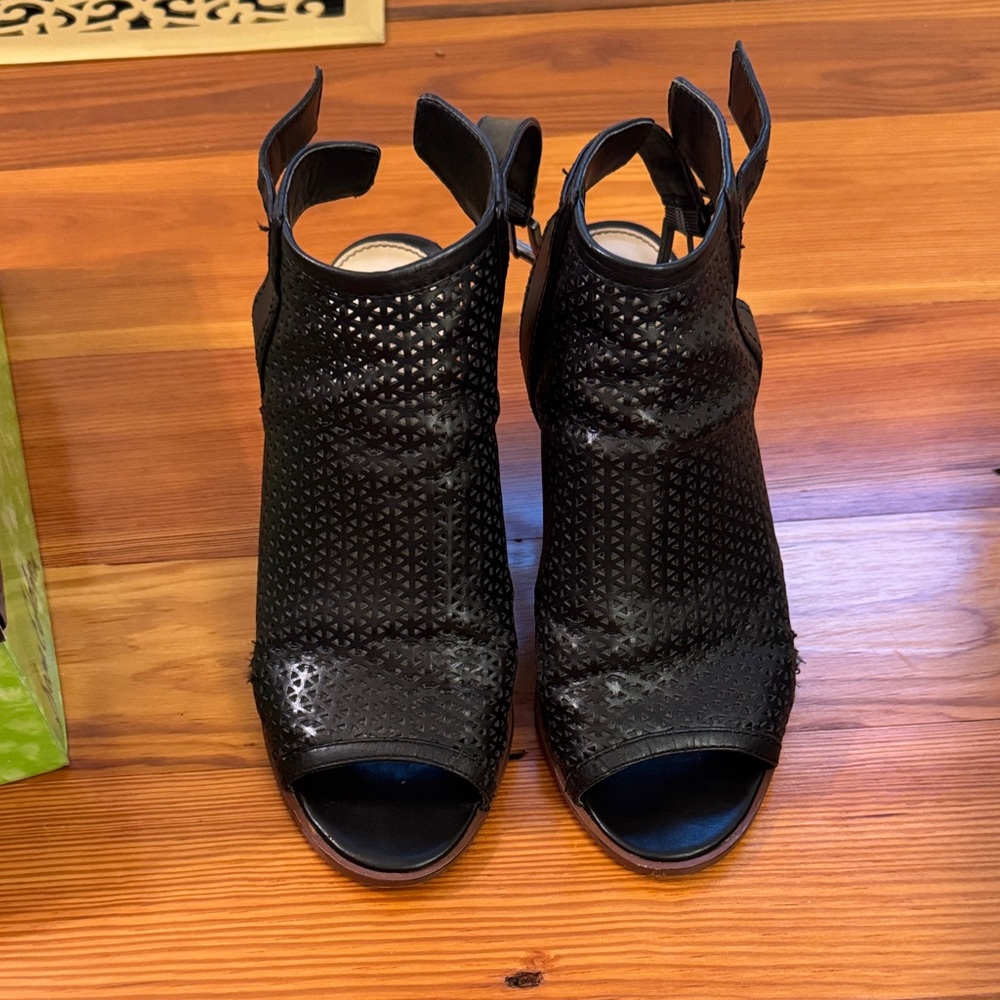 Sam Edelman Henri Booties
